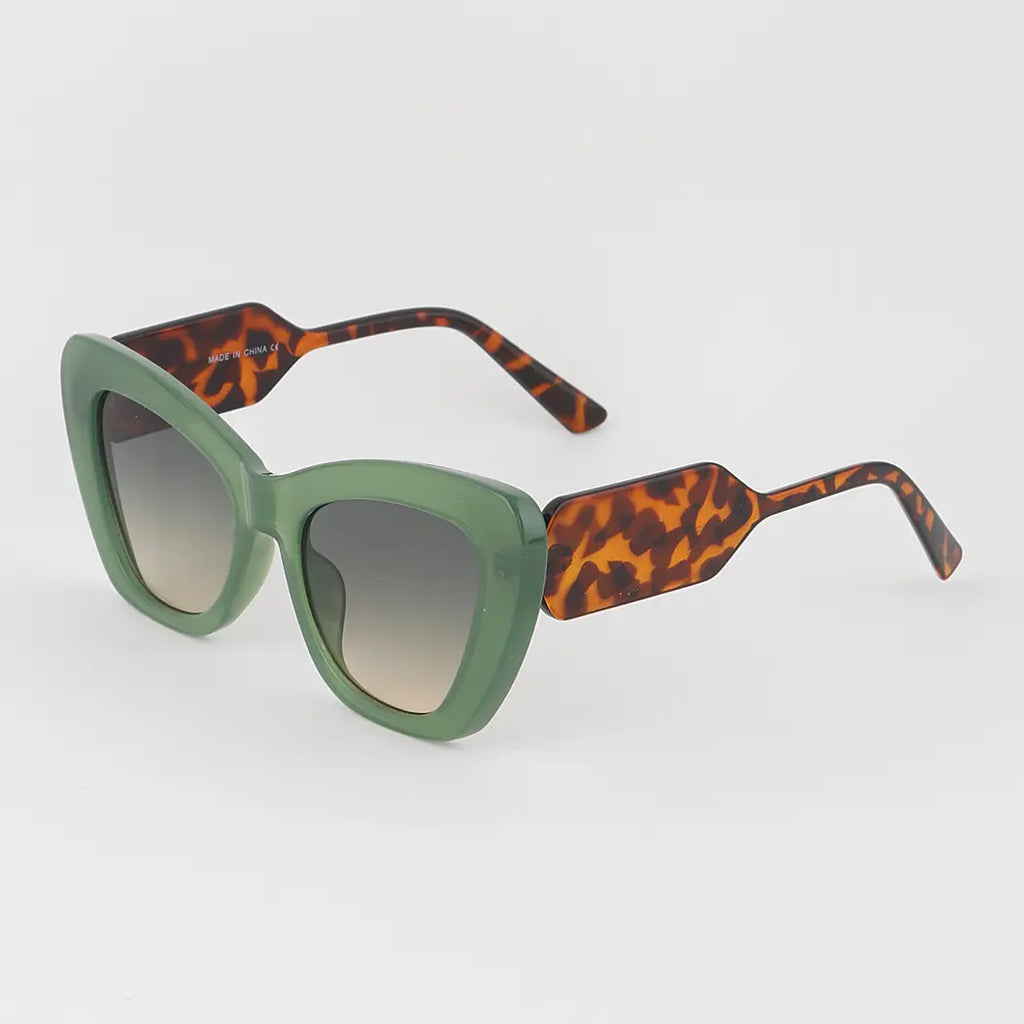 Daphne Sunglasses - Sage/Tort